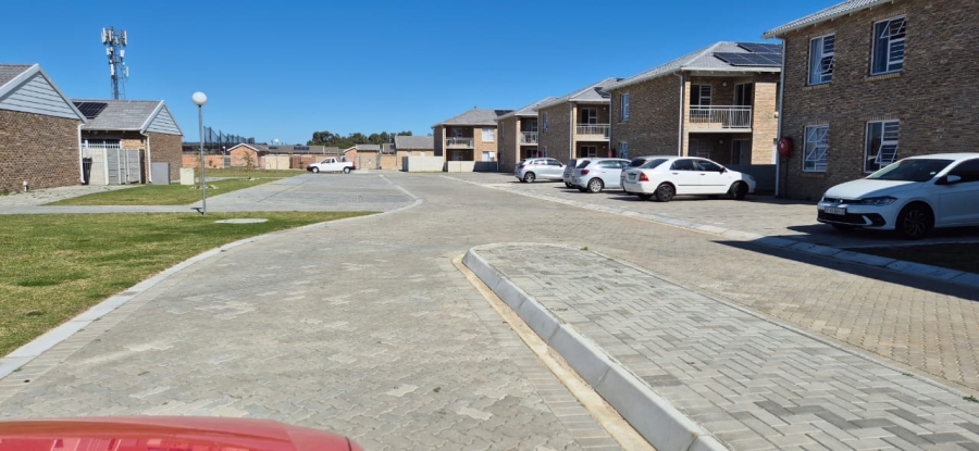 2 Bedroom Property for Sale in Fairview Industrial Eastern Cape